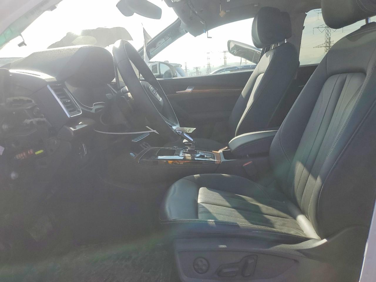 2021 Audi Q5 Premium Plus Белый vin: WA1BAAFY8M2086171