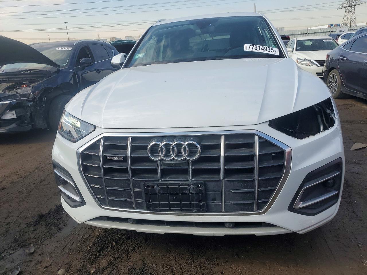 2021 Audi Q5 Premium Plus Белый vin: WA1BAAFY8M2086171