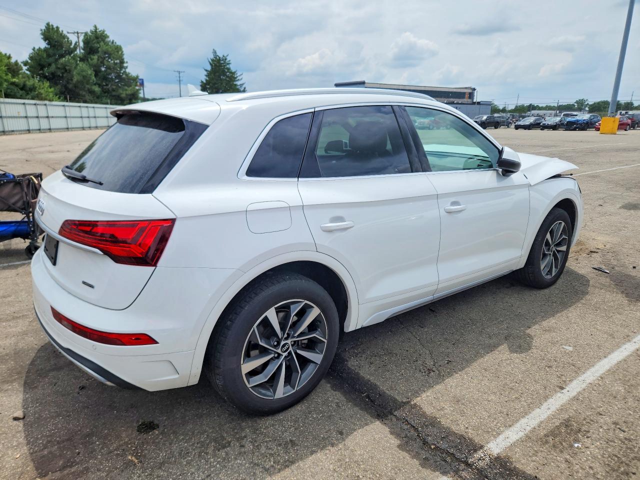 2021 Audi Q5 Premium Plus Белый vin: WA1BAAFY8M2104765