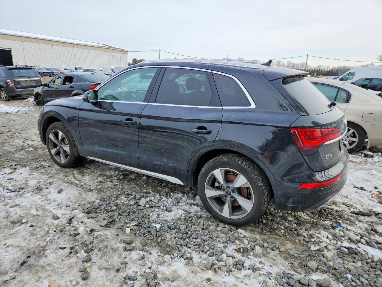 2022 Audi Q5 Premium Plus 40 Black vin: WA1BBAFY7N2120521