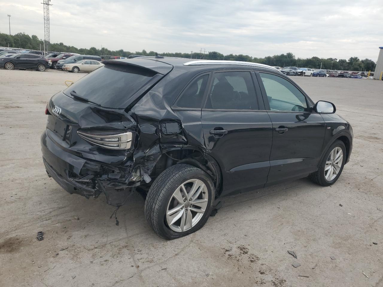 2018 Audi Q3 Premium Black vin: WA1BCCFS2JR015133