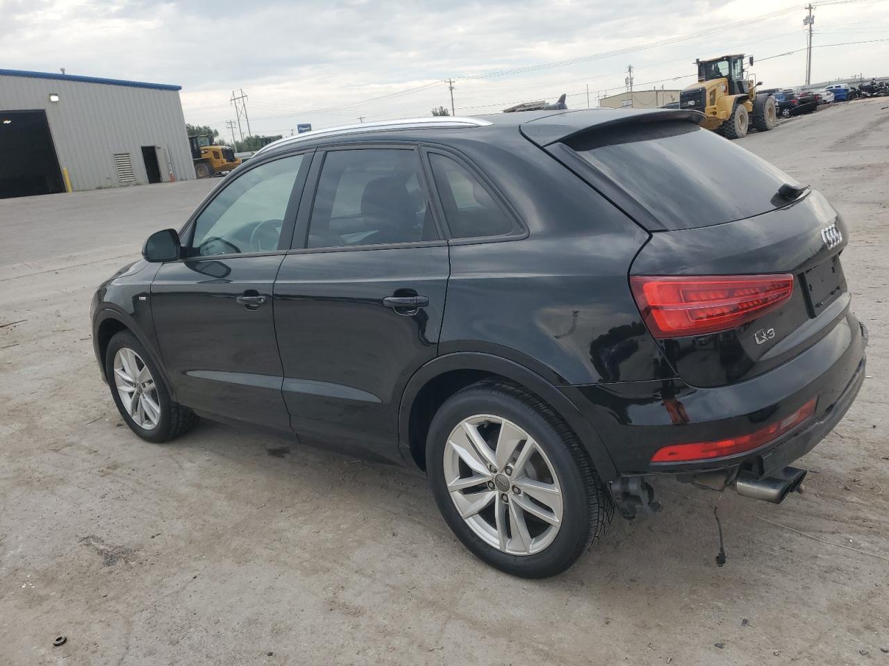 2018 Audi Q3 Premium Black vin: WA1BCCFS2JR015133