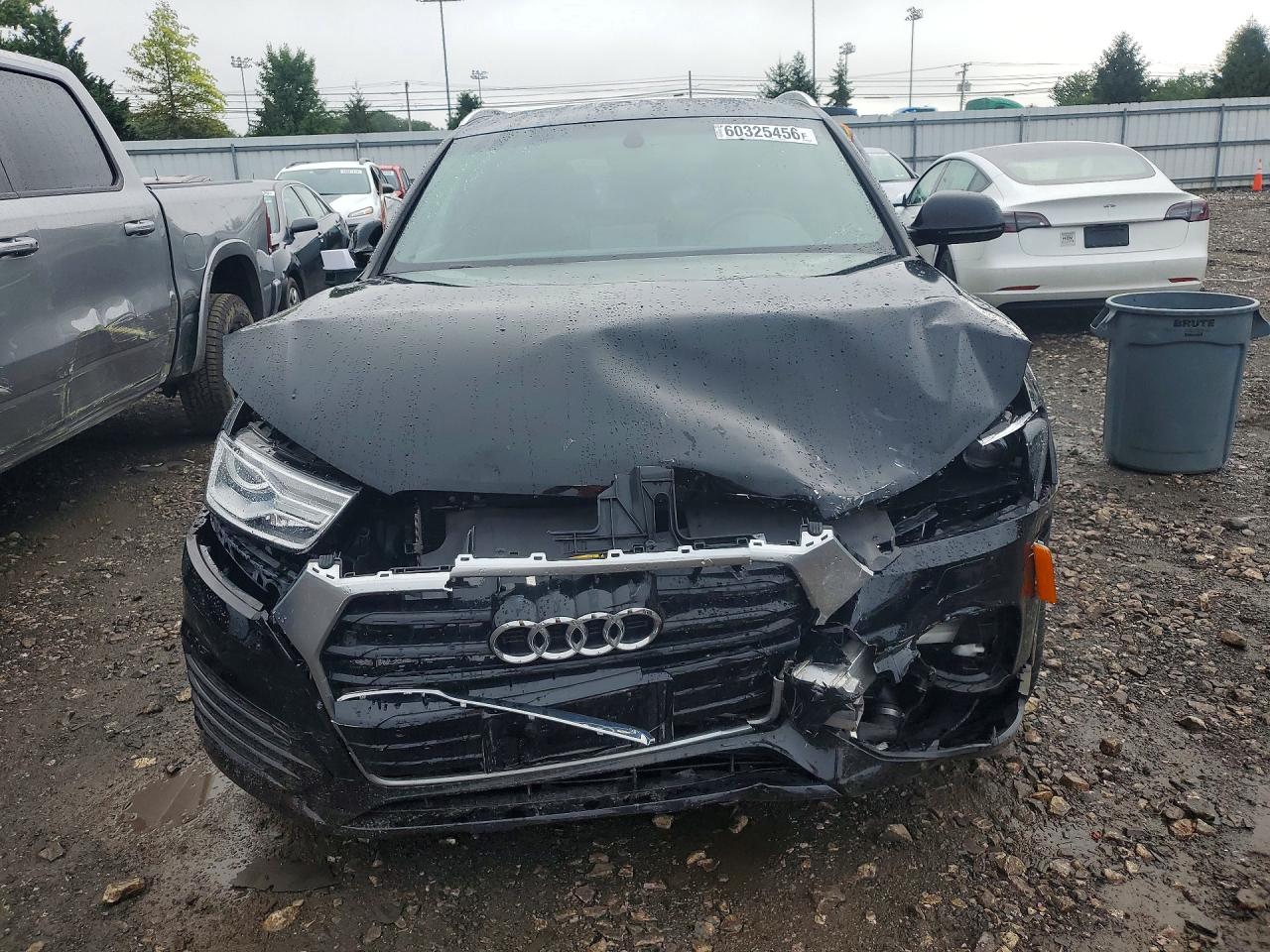 2018 Audi Q3 Black vin: WA1BCCFS3JR023001