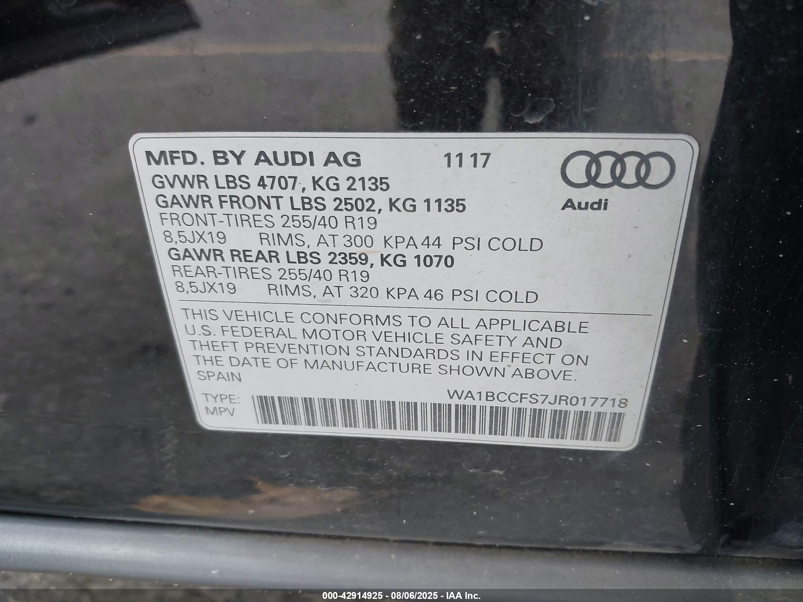 2018 Audi Q3 2.0t Premium/2.0t Sport Premium Black vin: WA1BCCFS7JR017718