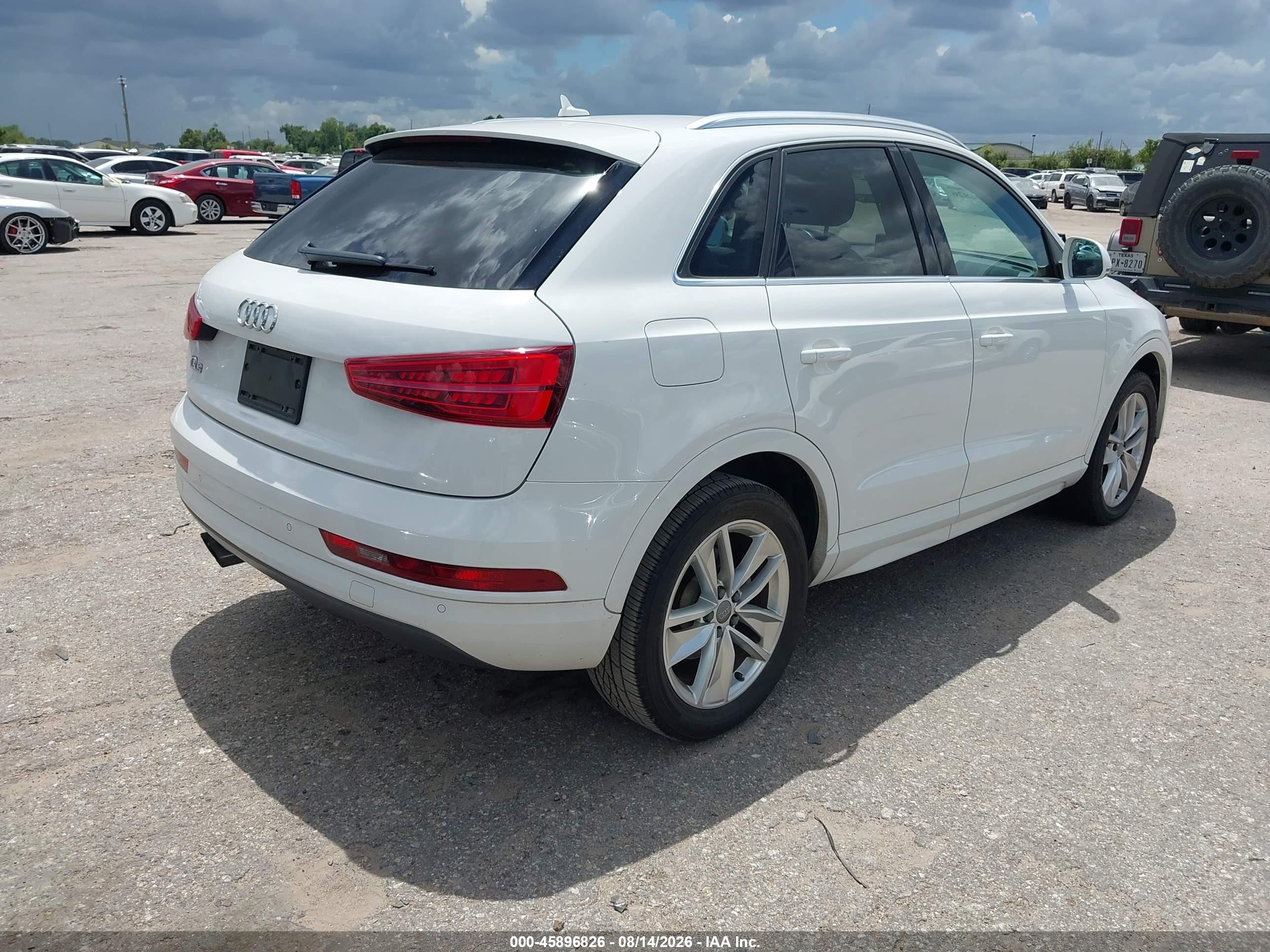 2016 Audi Q3 2.0t Premium Plus White vin: WA1BFCFS1GR004771