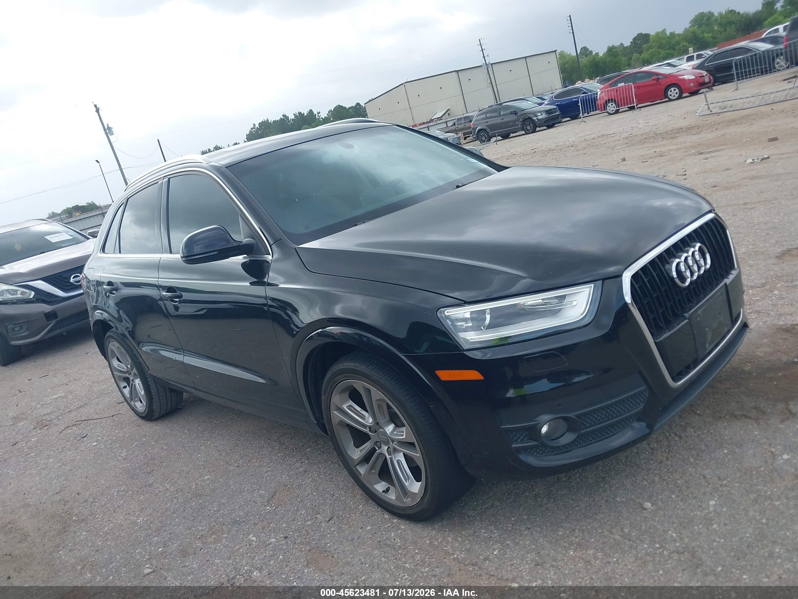 2015 Audi Q3 2.0t Premium Plus Black vin: WA1BFCFS3FR002549