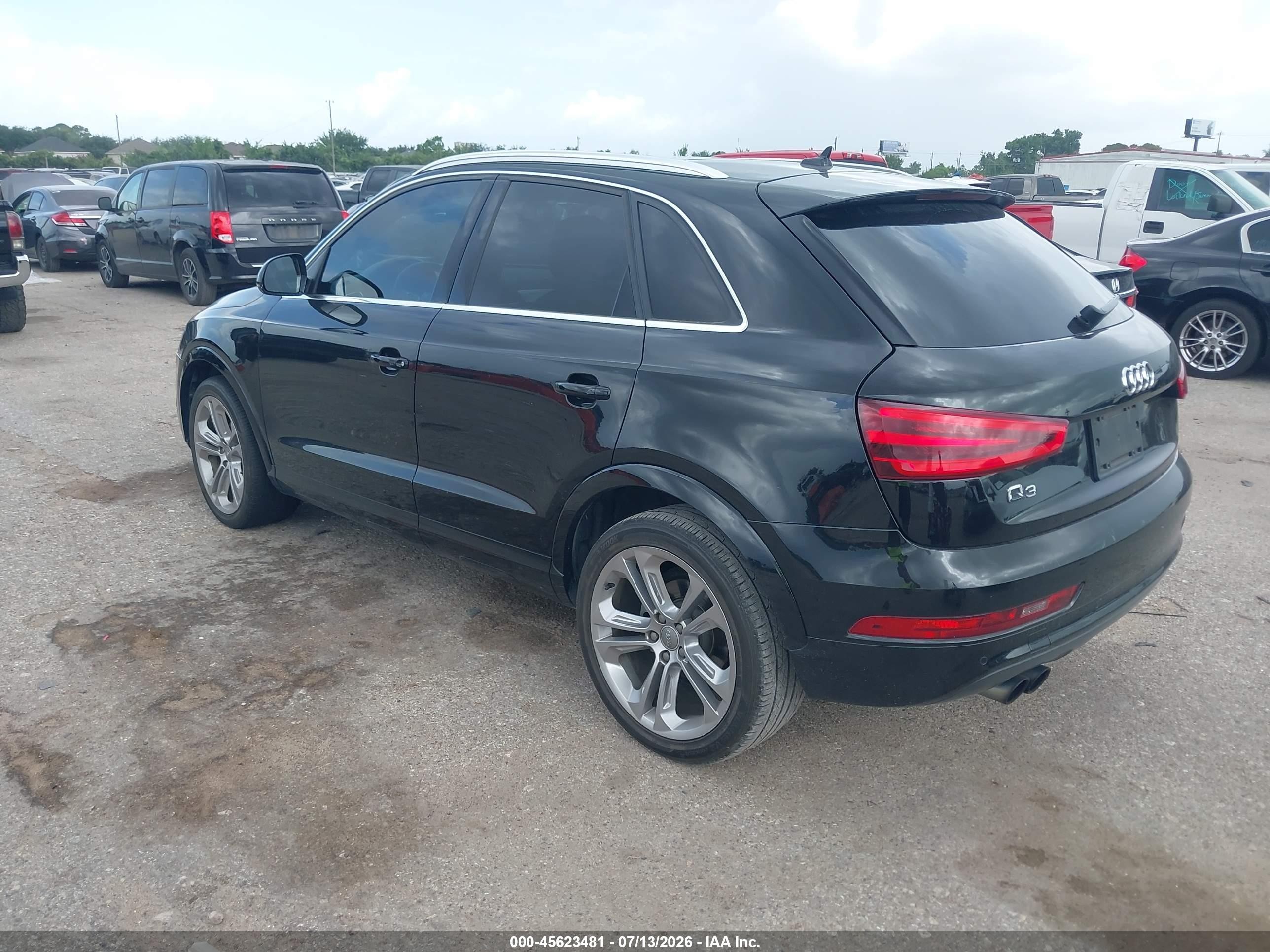 2015 Audi Q3 2.0t Premium Plus Black vin: WA1BFCFS3FR002549