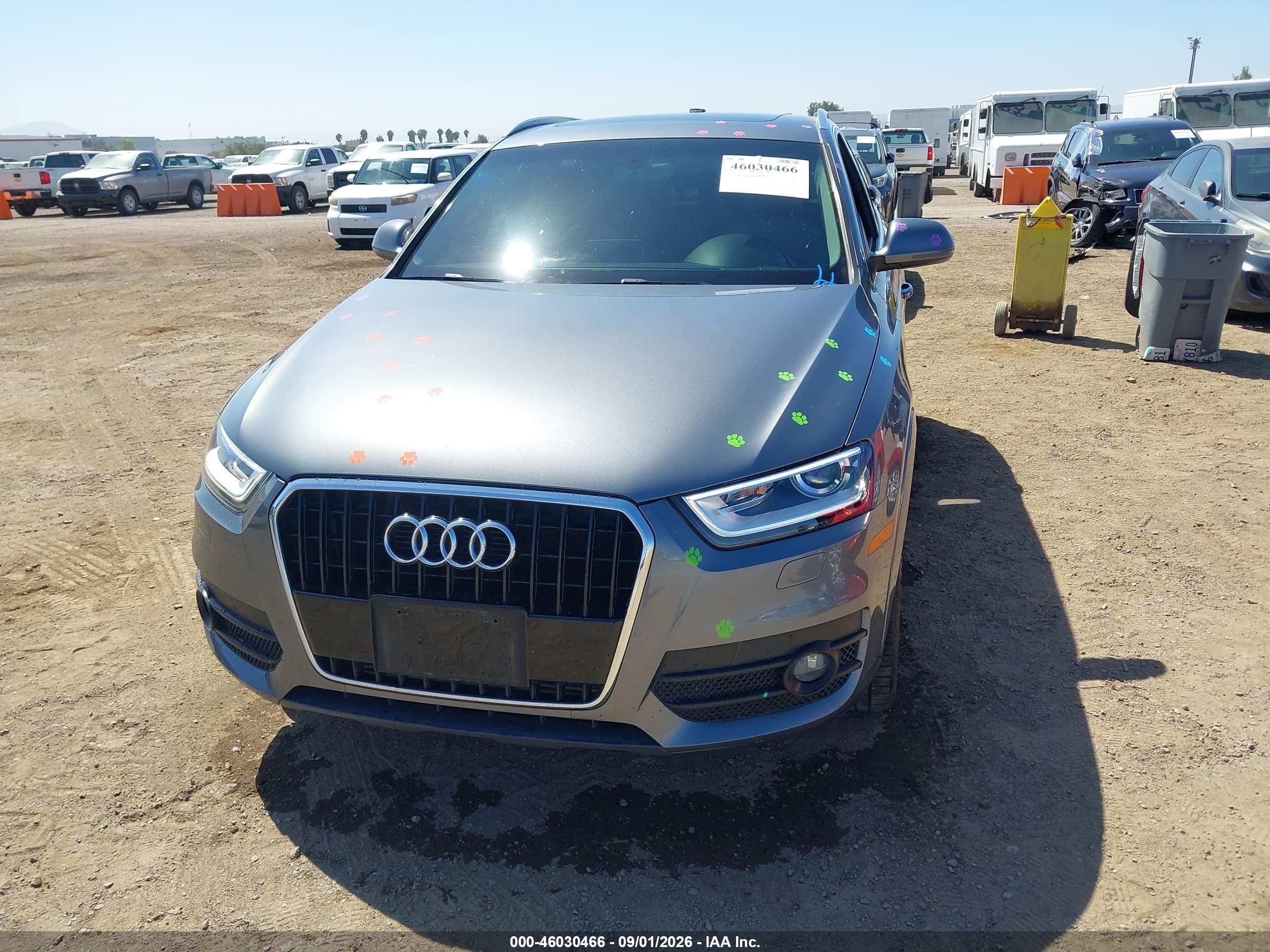 2015 Audi Q3 2.0t Premium Plus Gray vin: WA1BFCFS6FR013352