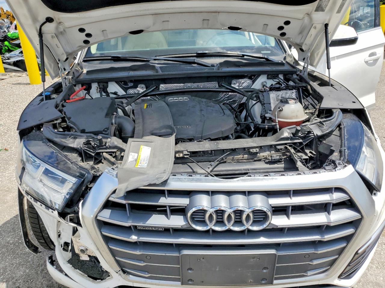 2018 Audi Q5 Premium Plus White vin: WA1BNAFY0J2072930