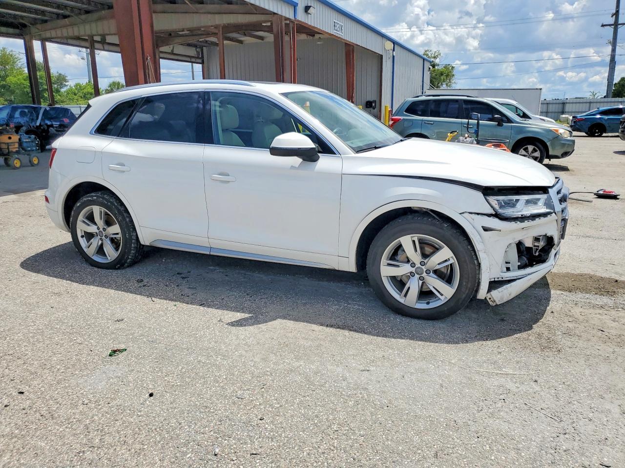 2018 Audi Q5 Premium Plus White vin: WA1BNAFY0J2072930