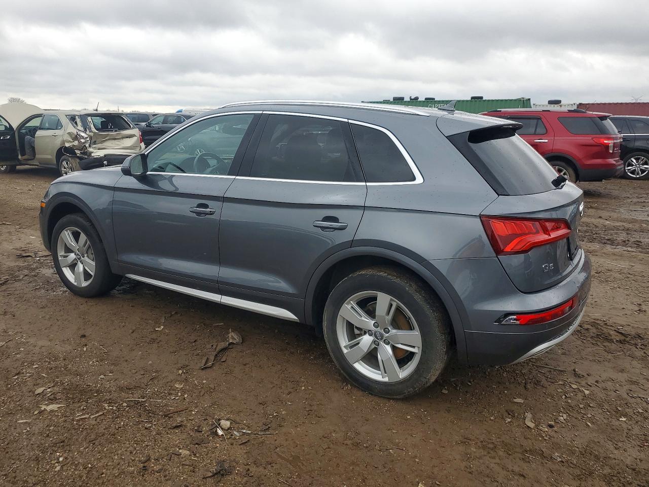 2018 Audi Q5 Premium Plus Gray vin: WA1BNAFY0J2238024