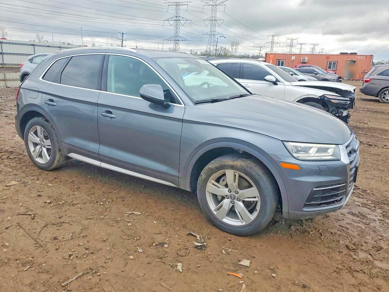 2018 Audi Q5 Premium Plus Gray vin: WA1BNAFY0J2238024