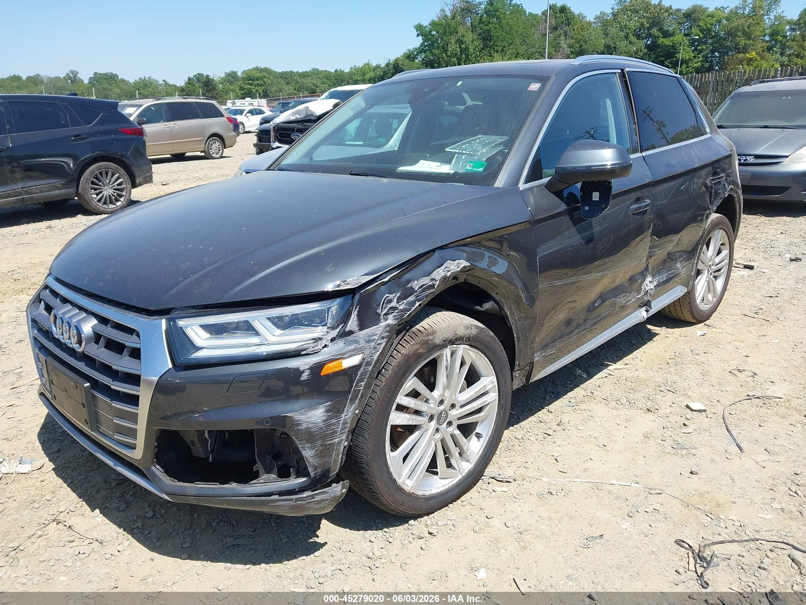 2018 Audi Q5 2.0t Premium/2.0t Tech Premium Black vin: WA1BNAFY3J2194634