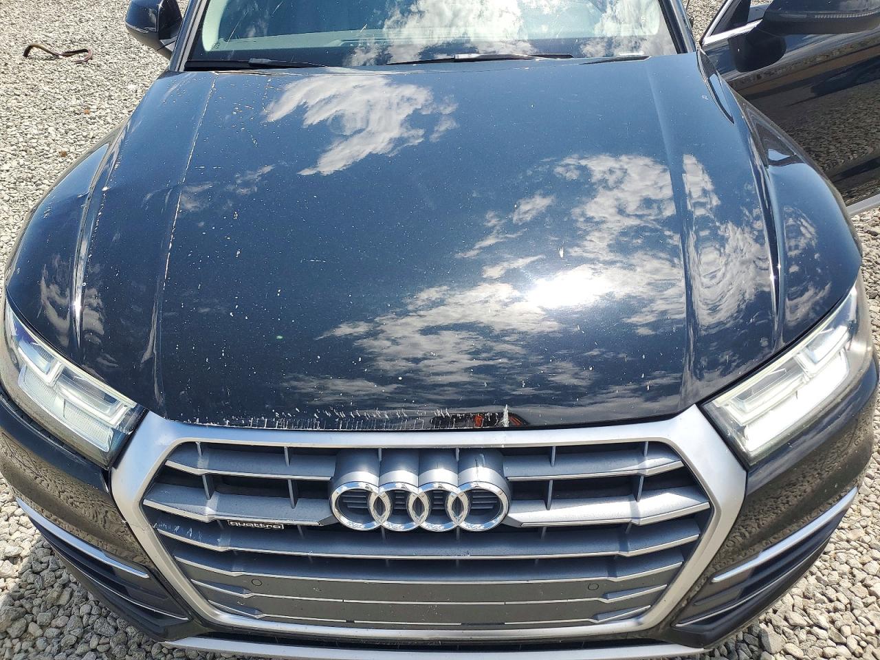 2018 Audi Q5 Premium Plus Черный vin: WA1BNAFY4J2080531