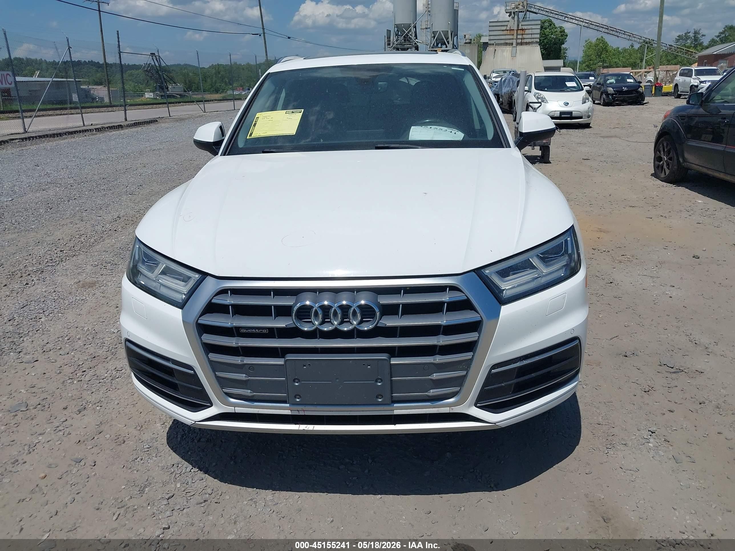 2018 Audi Q5 2.0t Premium/2.0t Tech Premium Белый vin: WA1BNAFY4J2182234