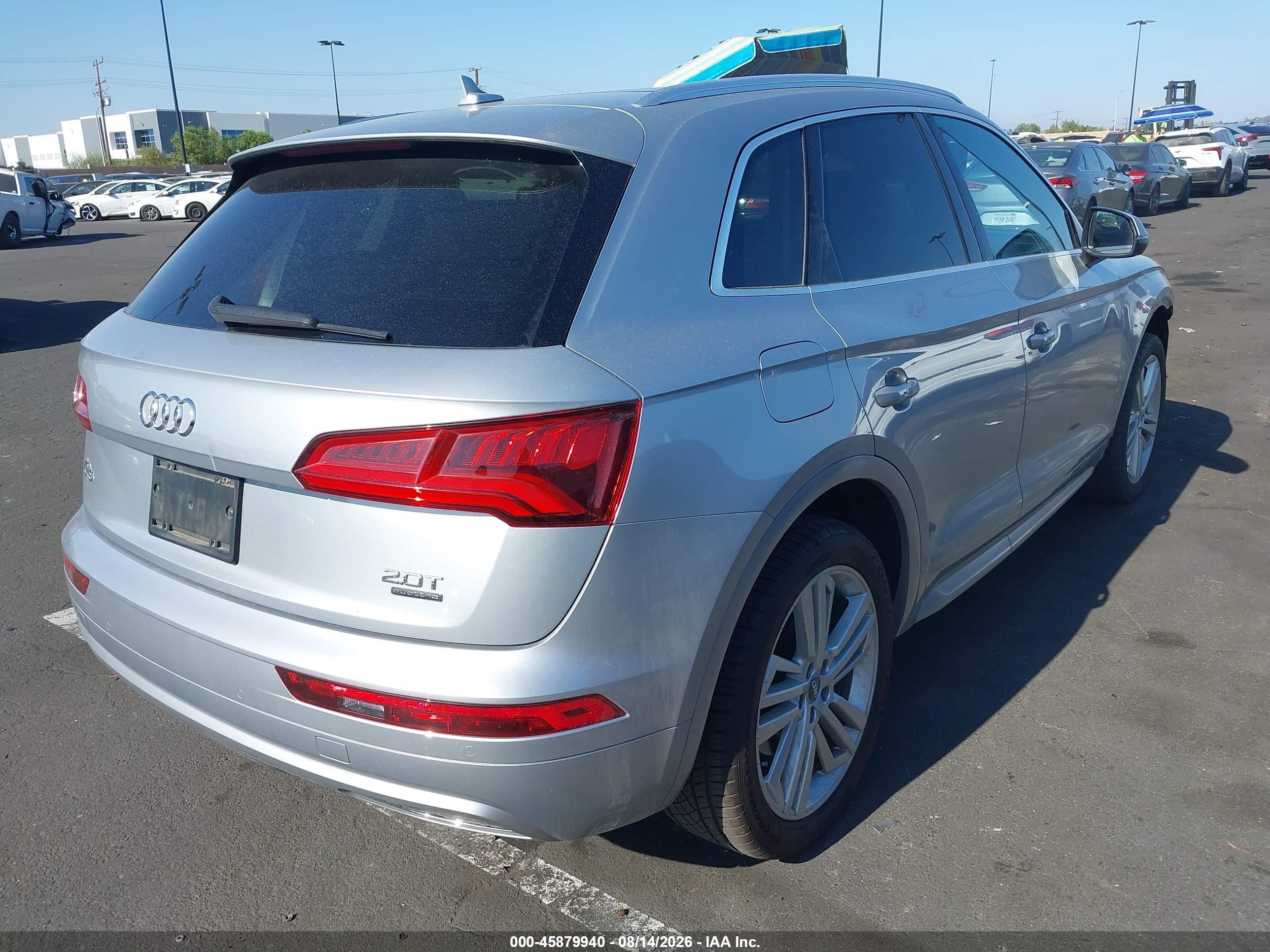 2018 Audi Q5 2.0t Premium/2.0t Tech Premium Silver vin: WA1BNAFY4J2206841