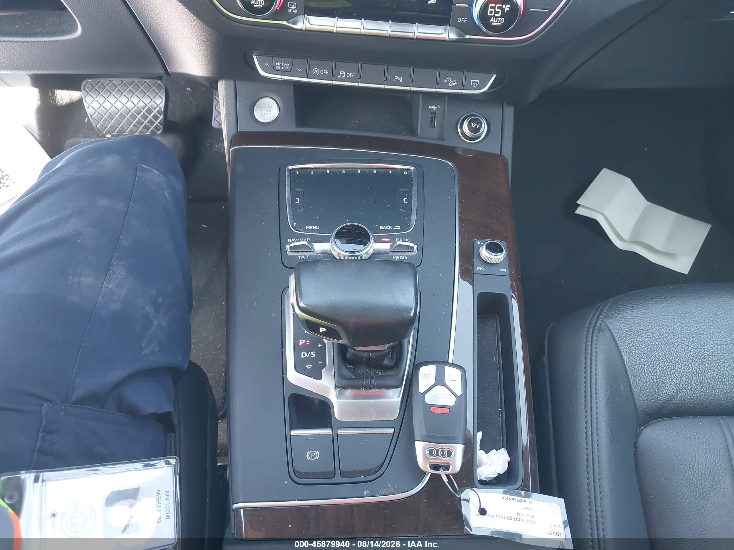 2018 Audi Q5 2.0t Premium/2.0t Tech Premium Silver vin: WA1BNAFY4J2206841