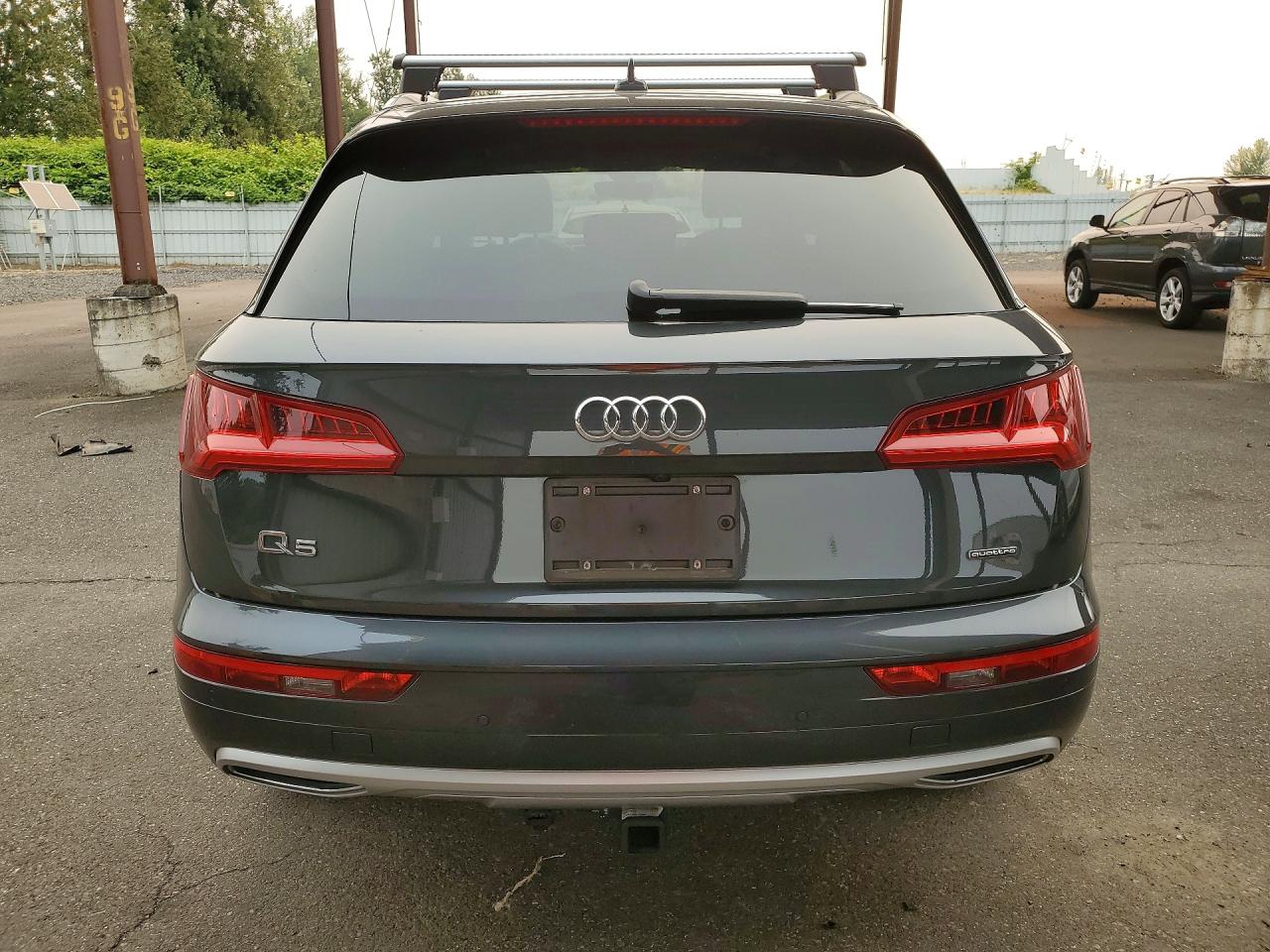 2019 Audi Q5 Premium Plus Gray vin: WA1BNAFY4K2089165
