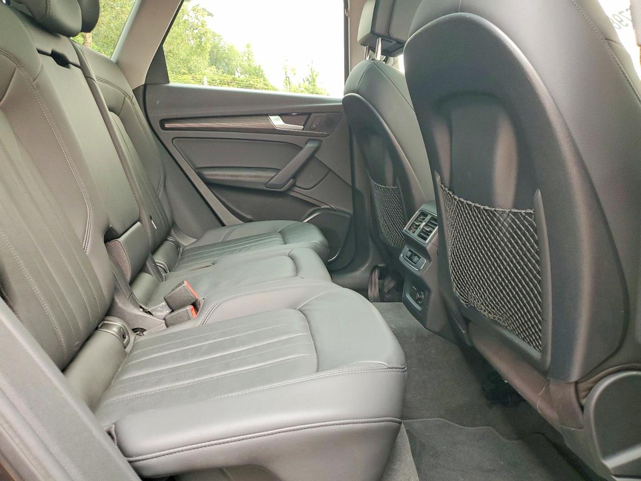 2019 Audi Q5 Premium Plus Gray vin: WA1BNAFY4K2089165