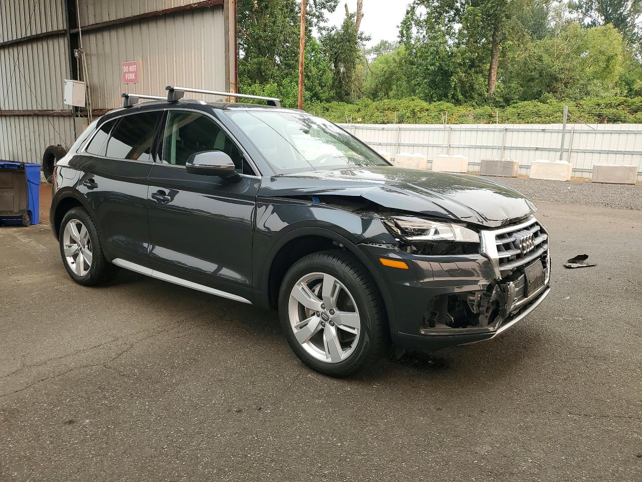 2019 Audi Q5 Premium Plus Gray vin: WA1BNAFY4K2089165