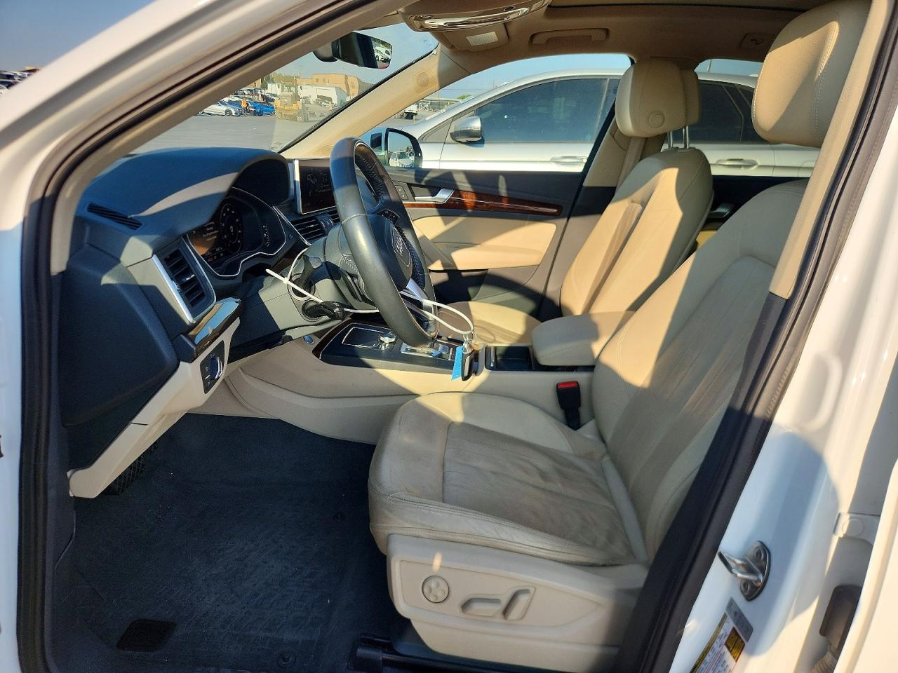 2018 Audi Q5 Premium Plus White vin: WA1BNAFY6J2010769