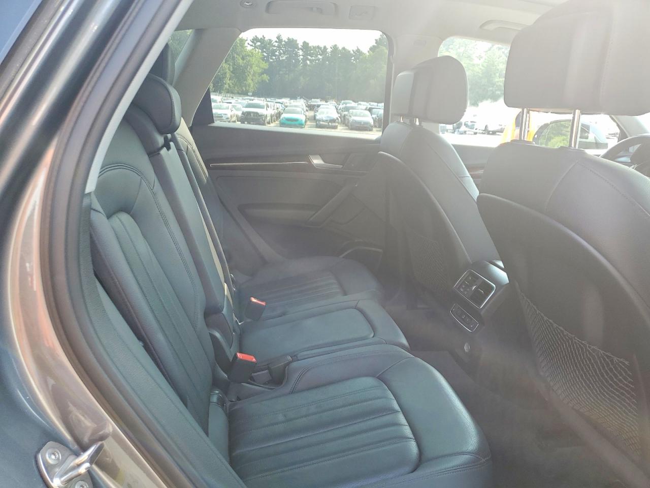 2018 Audi Q5 Premium Plus Gray vin: WA1BNAFY6J2016586