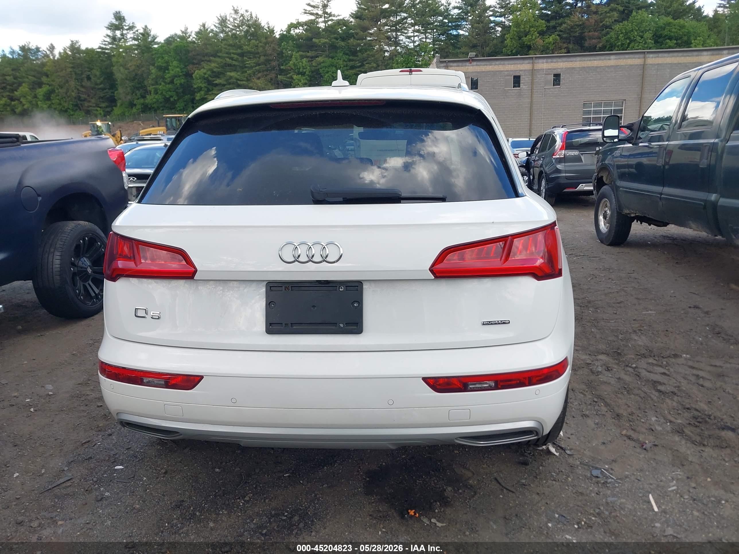2019 Audi Q5 45 Premium White vin: WA1BNAFY7K2052904