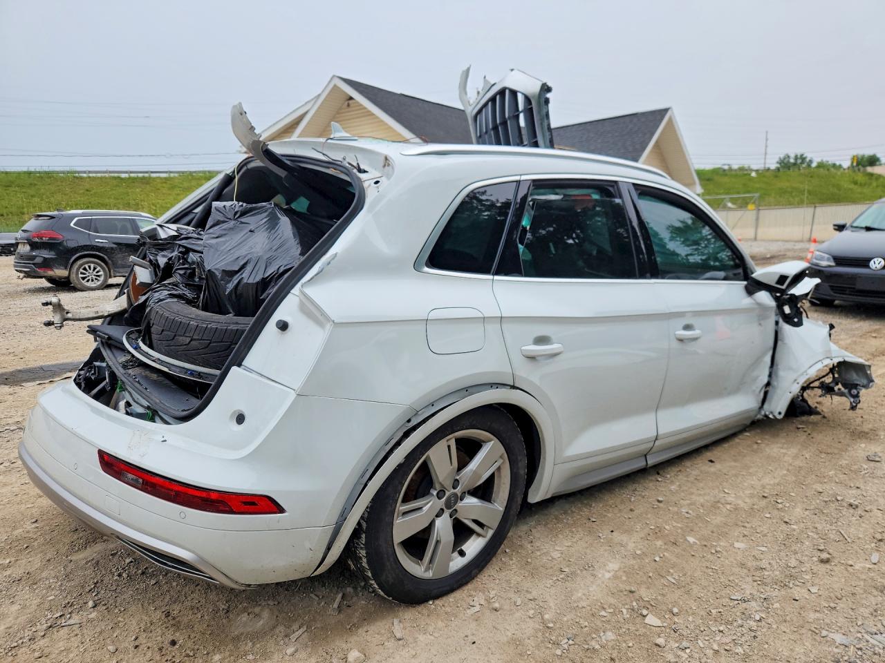 2019 Audi Q5 Premium Plus White vin: WA1BNAFY7K2114270