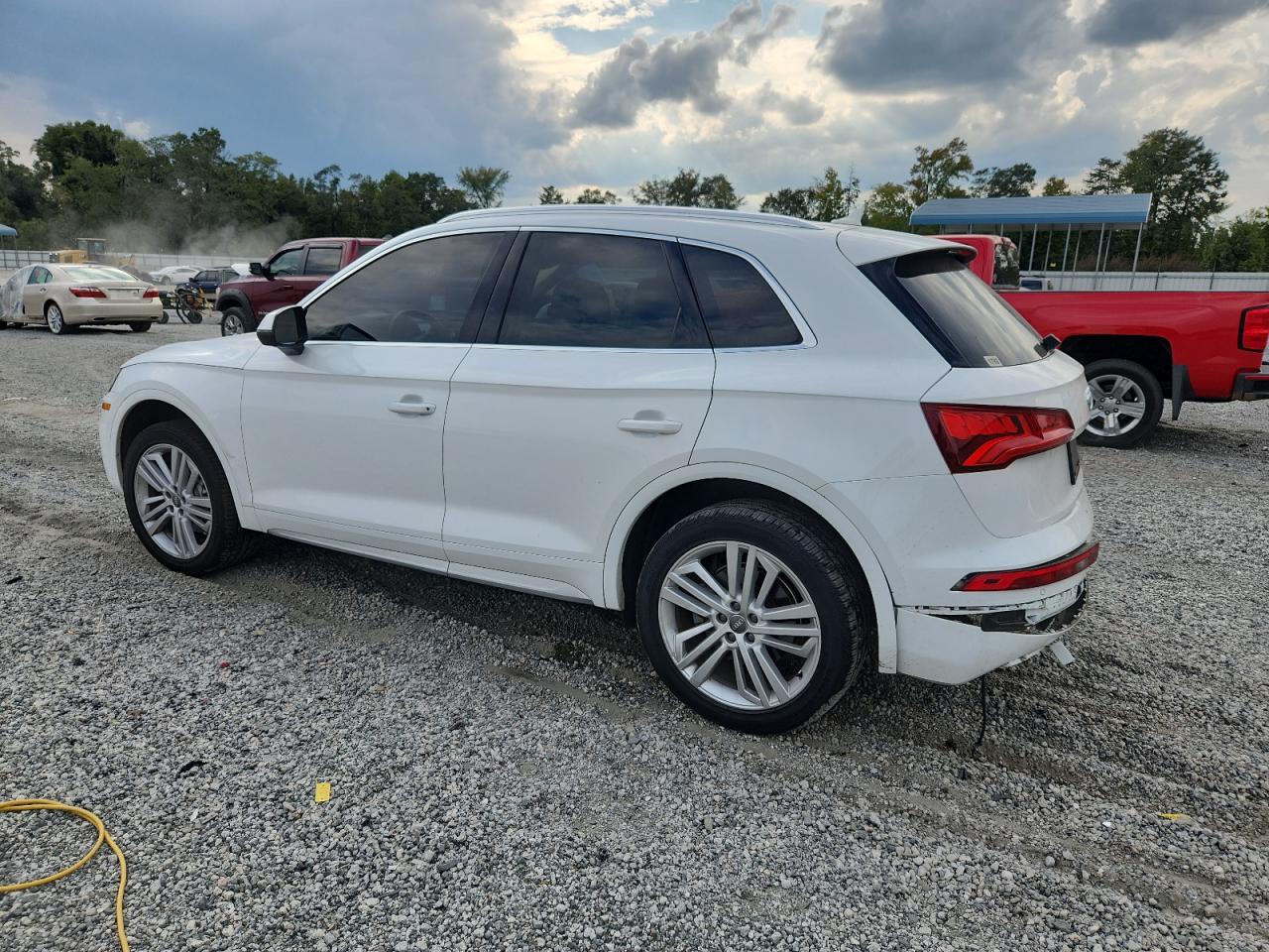 2020 Audi Q5 Premium Plus Белый vin: WA1BNAFY7L2100547