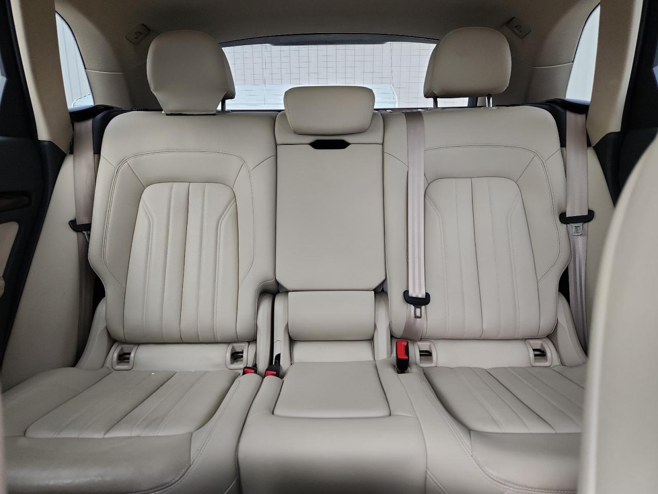 2020 Audi Q5 Premium Plus Белый vin: WA1BNAFY7L2100547