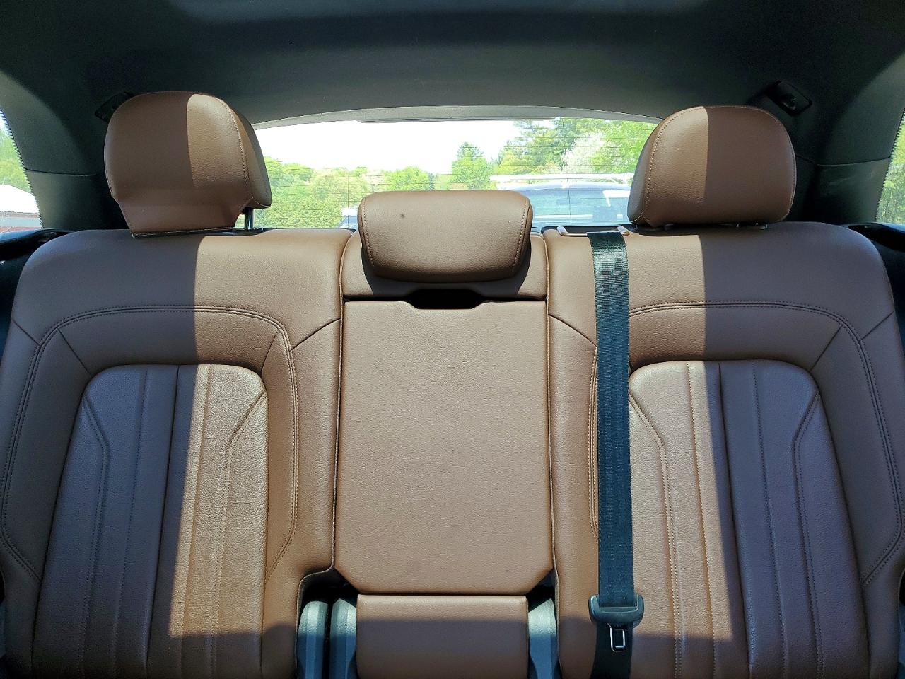 2018 Audi Q5 Premium Plus Синий vin: WA1BNAFY9J2070139