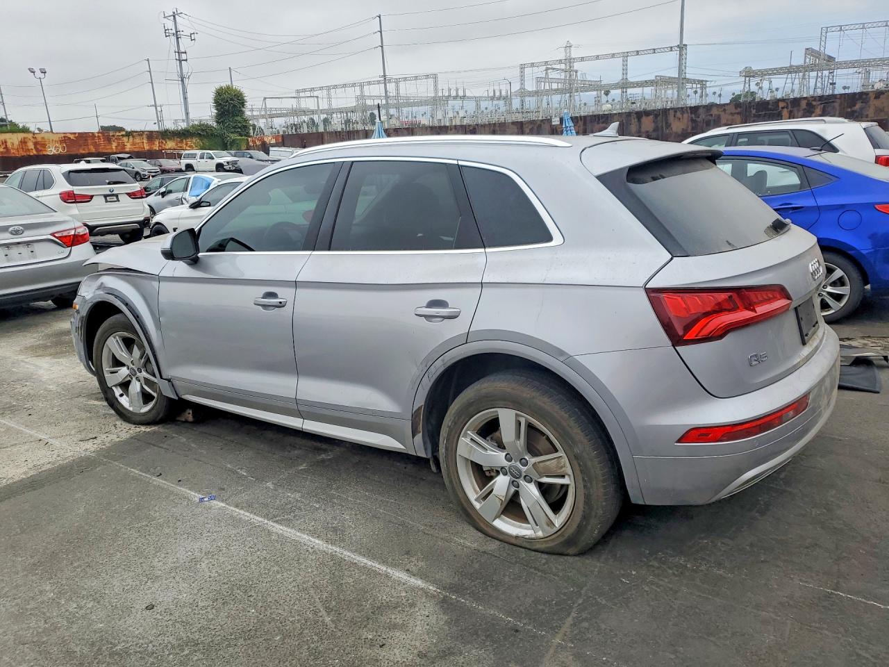 2019 Audi Q5 Premium Plus Silver vin: WA1BNAFY9K2020357