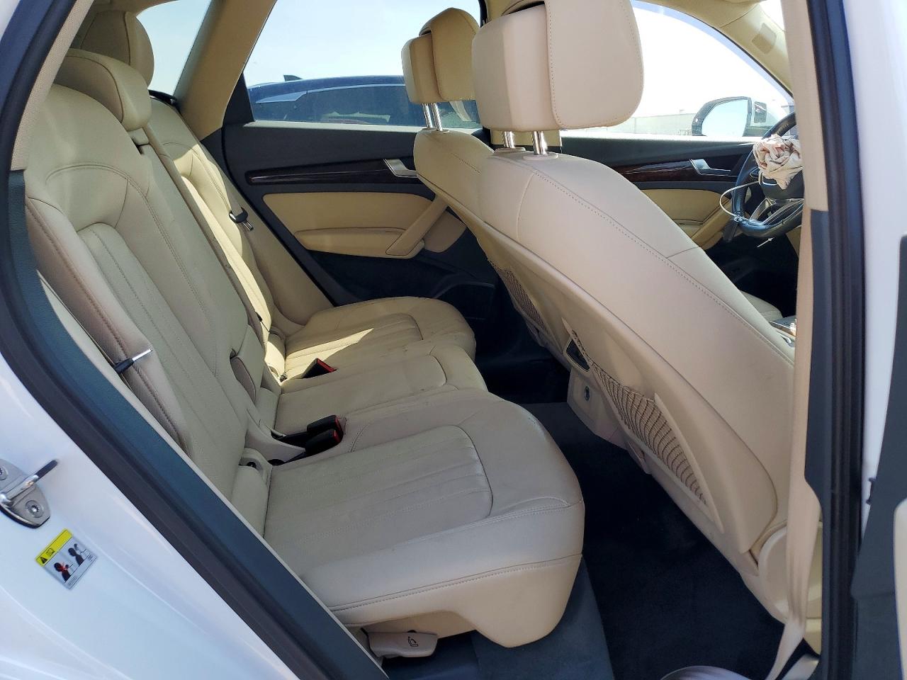 2018 Audi Q5 Premium Plus White vin: WA1BNAFYXJ2002724