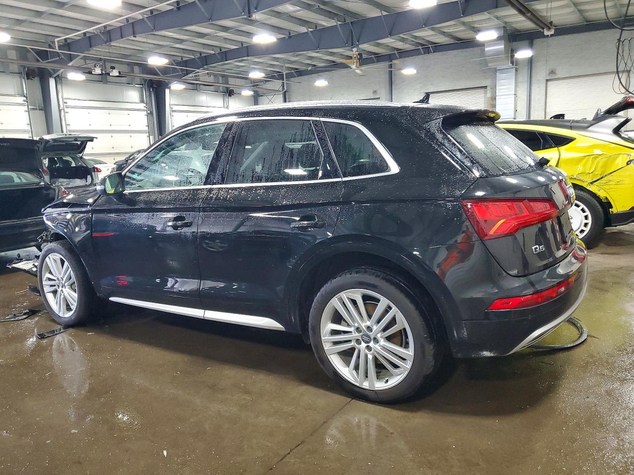 2018 Audi Q5 Premium Plus Черный vin: WA1BNAFYXJ2213101