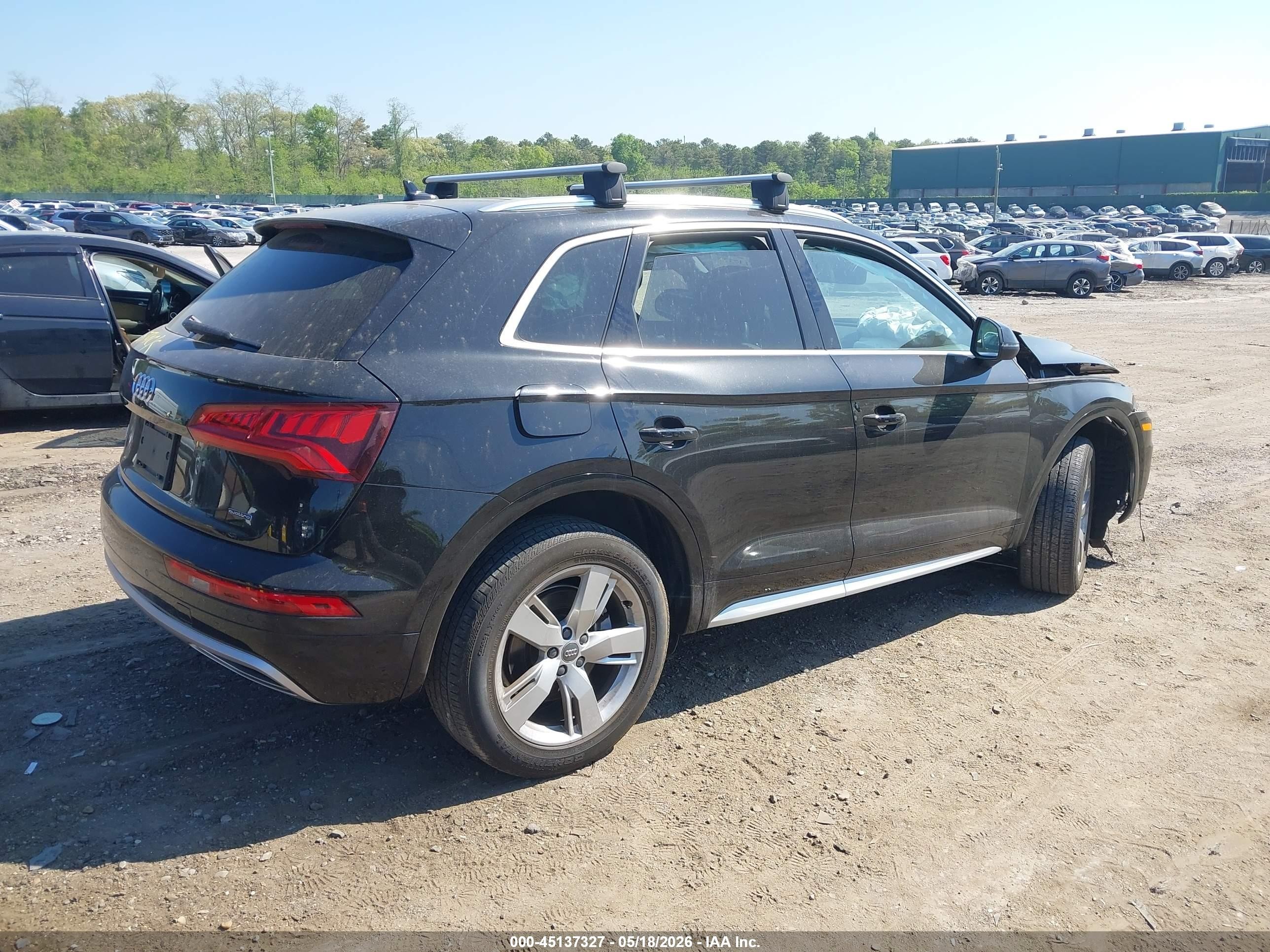 2019 Audi Q5 45 Premium Black vin: WA1BNAFYXK2045333
