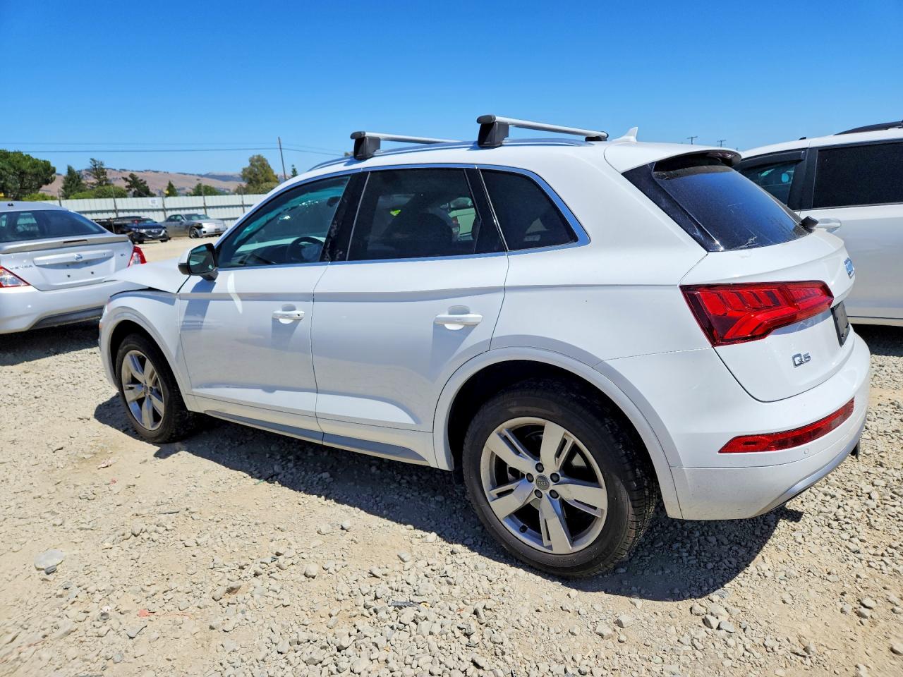 2019 Audi Q5 Premium Plus White vin: WA1BNAFYXK2093236