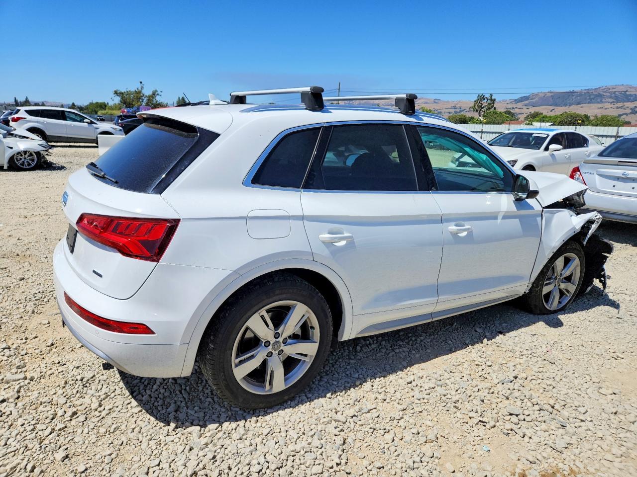 2019 Audi Q5 Premium Plus White vin: WA1BNAFYXK2093236