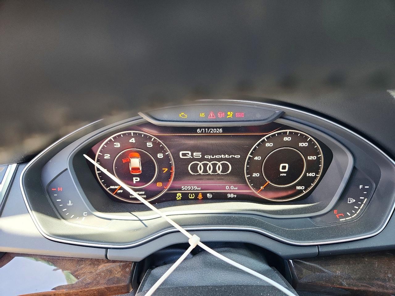 2019 Audi Q5 Premium Plus White vin: WA1BNAFYXK2093236