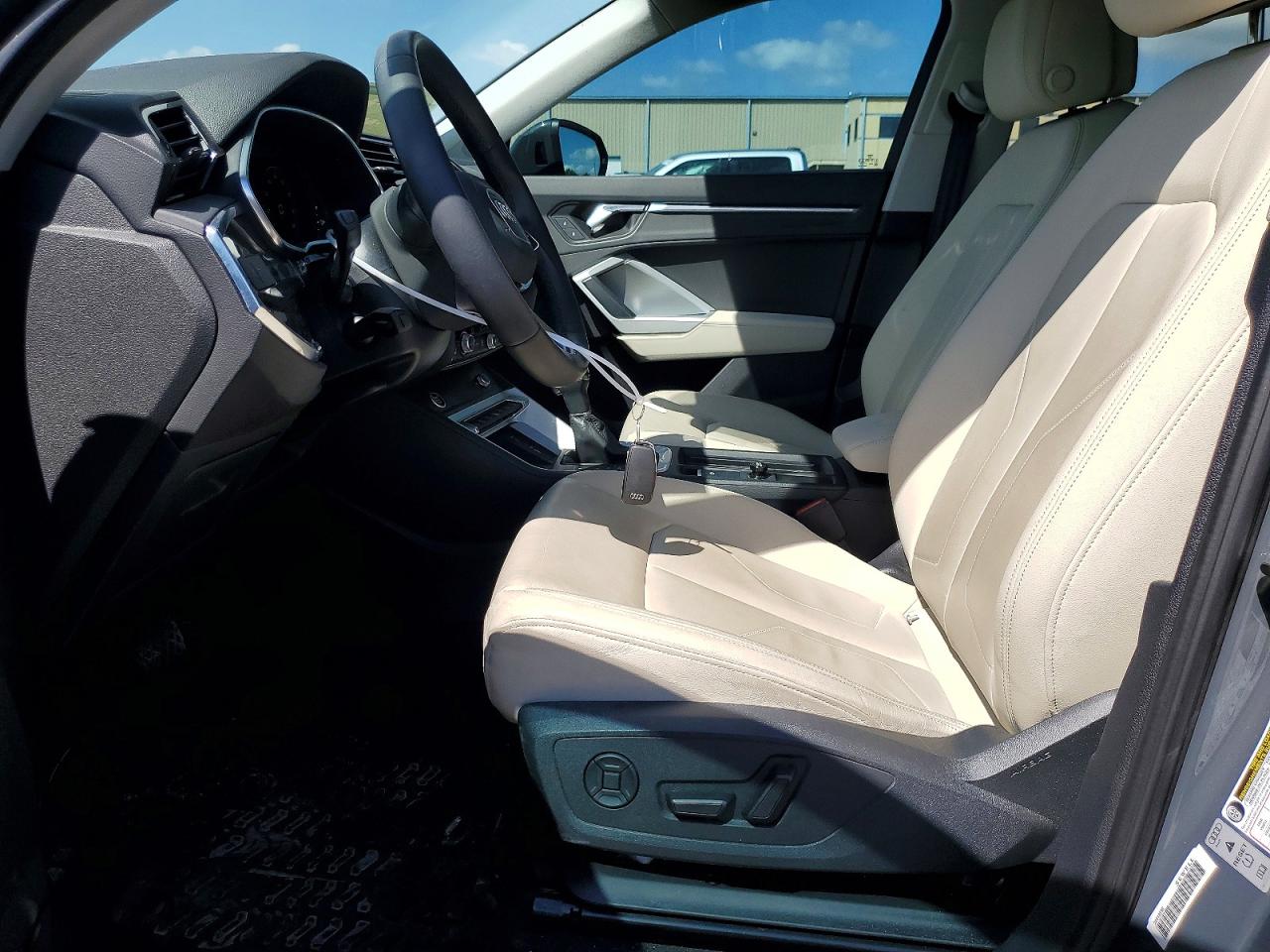 2021 Audi Q3 Premium Plus 40 Gray vin: WA1BUCF36M1085954
