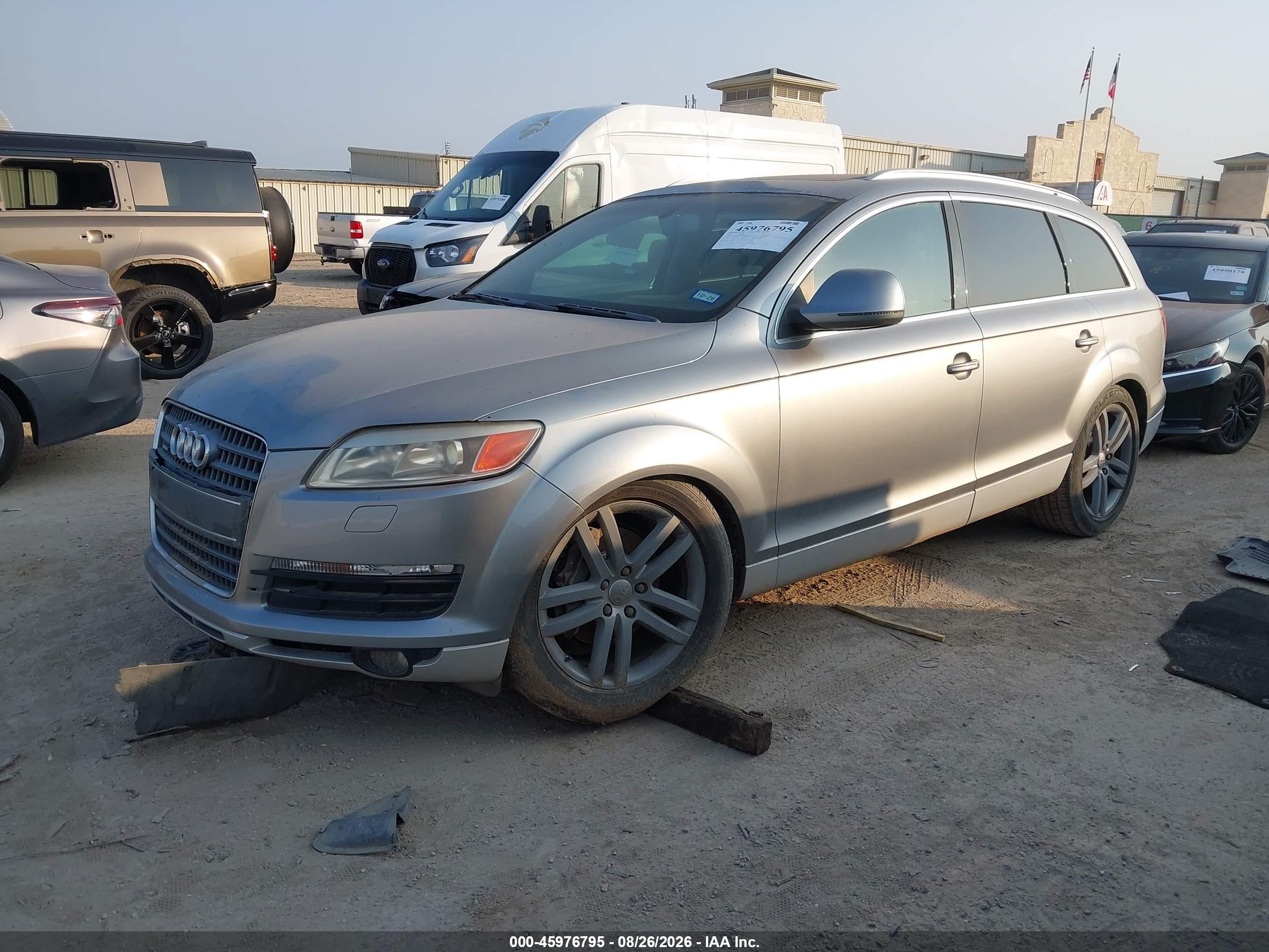 2007 Audi Q7 4.2 Premium Silver vin: WA1BV94L57D075034