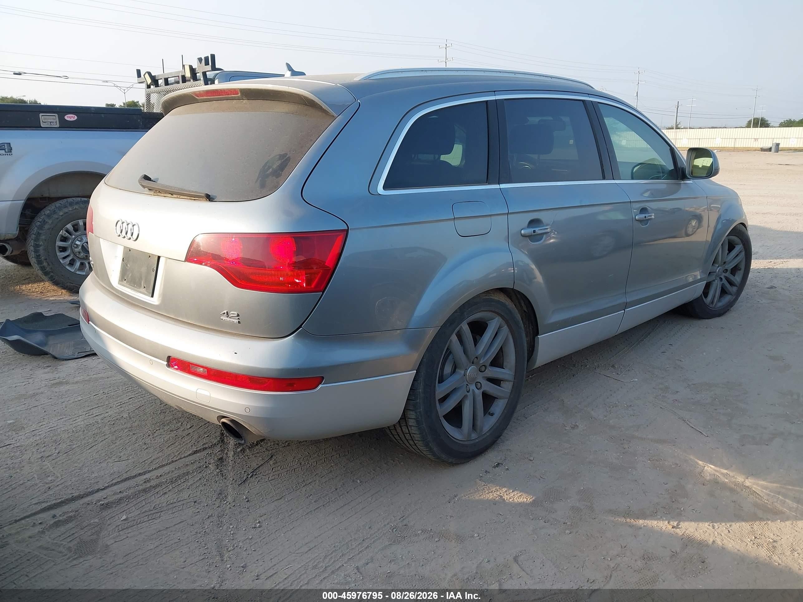 2007 Audi Q7 4.2 Premium Silver vin: WA1BV94L57D075034
