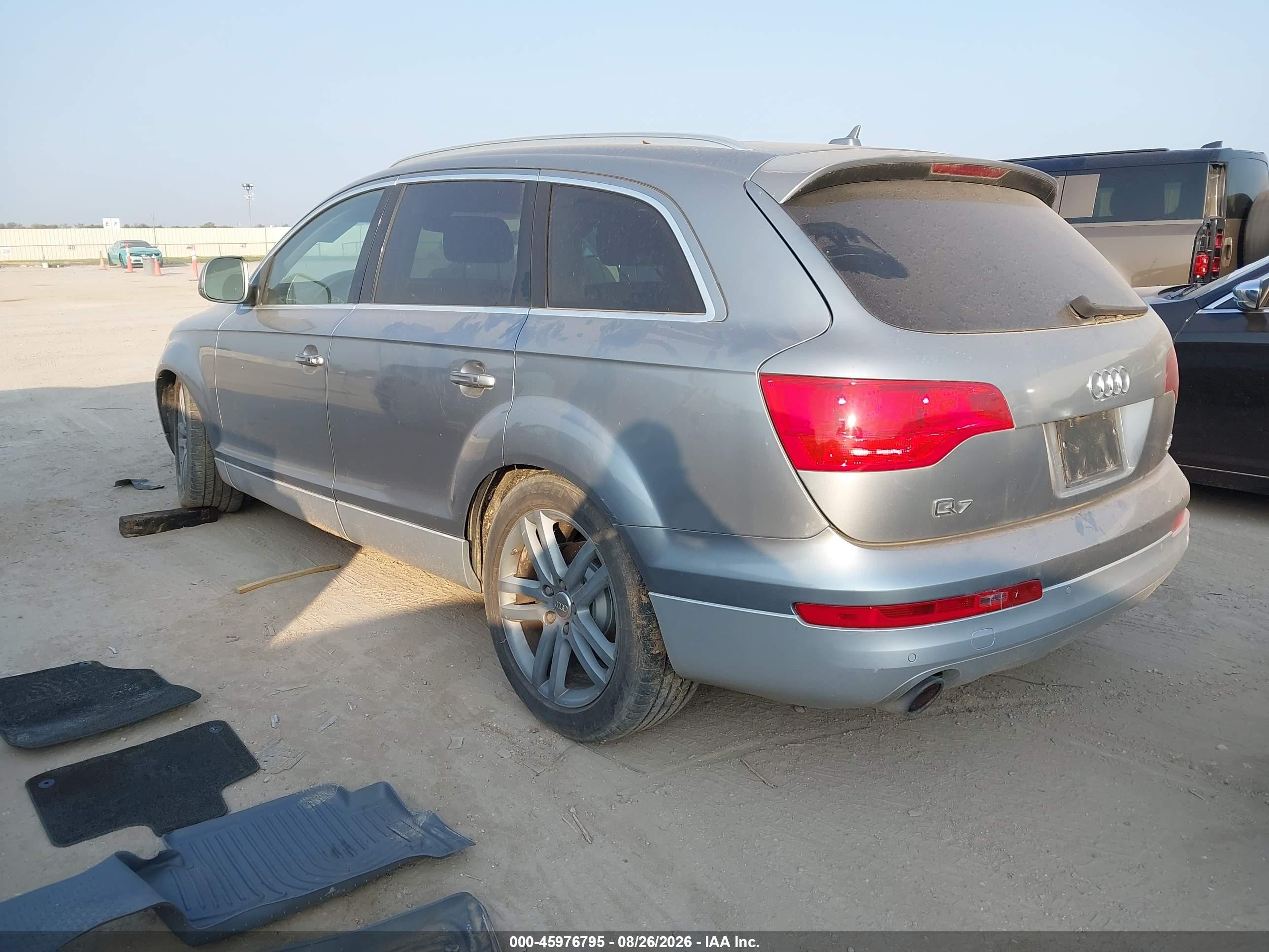 2007 Audi Q7 4.2 Premium Silver vin: WA1BV94L57D075034