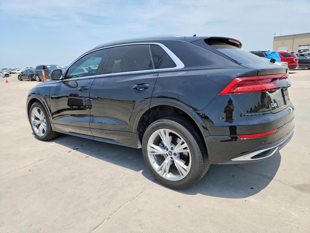 2023 Audi Q8 Premium Plus Черный vin: WA1BVBF17PD008552