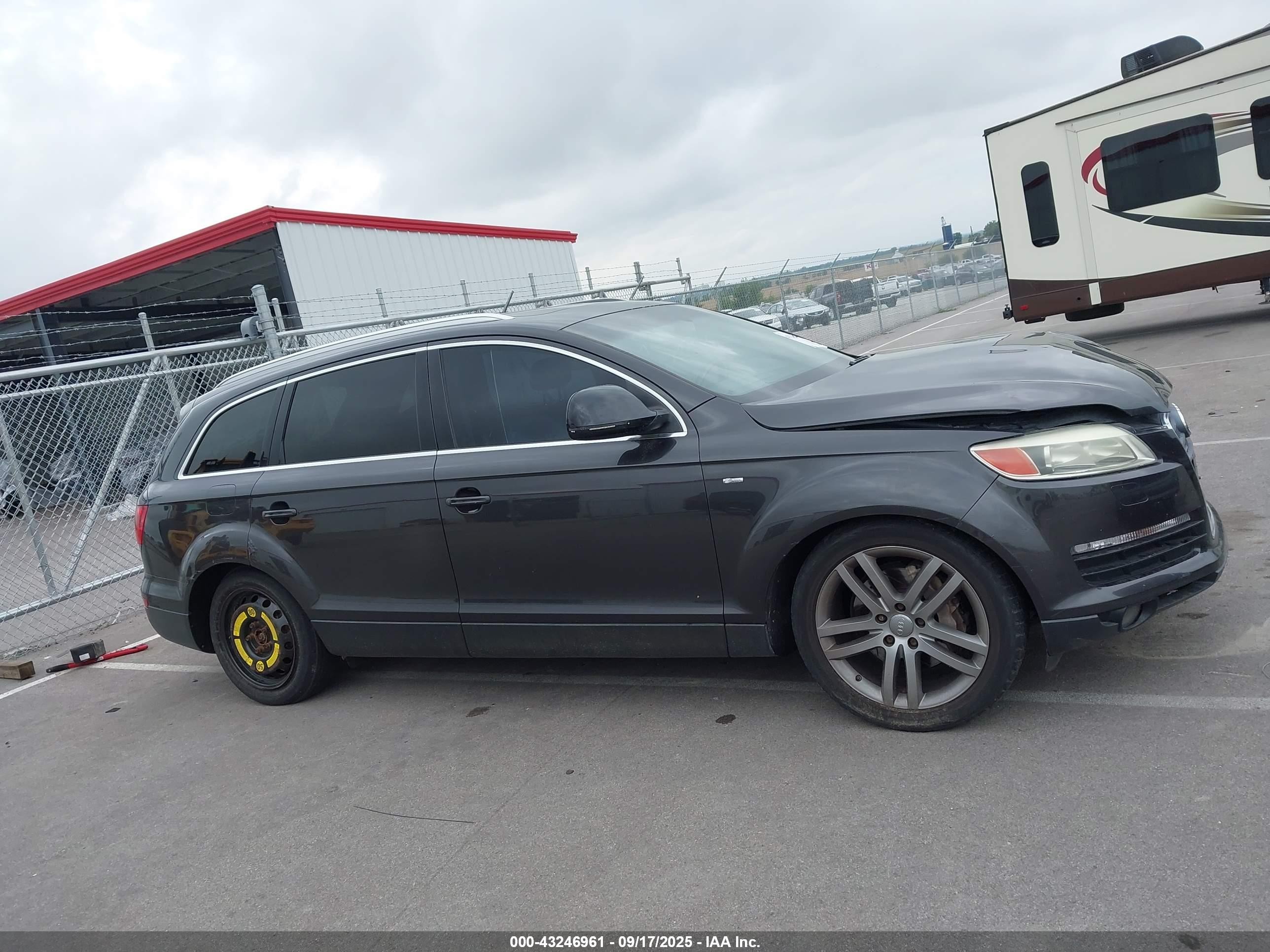 2007 Audi Q7 3.6 Premium Gray vin: WA1BY74L27D080445