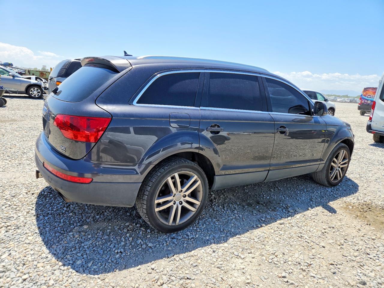 2007 Audi Q7 3.6 Quattro Premium Черный vin: WA1BY74L37D079854