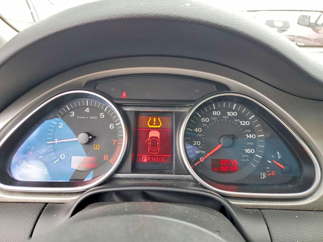 2007 Audi Q7 Угольный vin: WA1BY74L77D056318