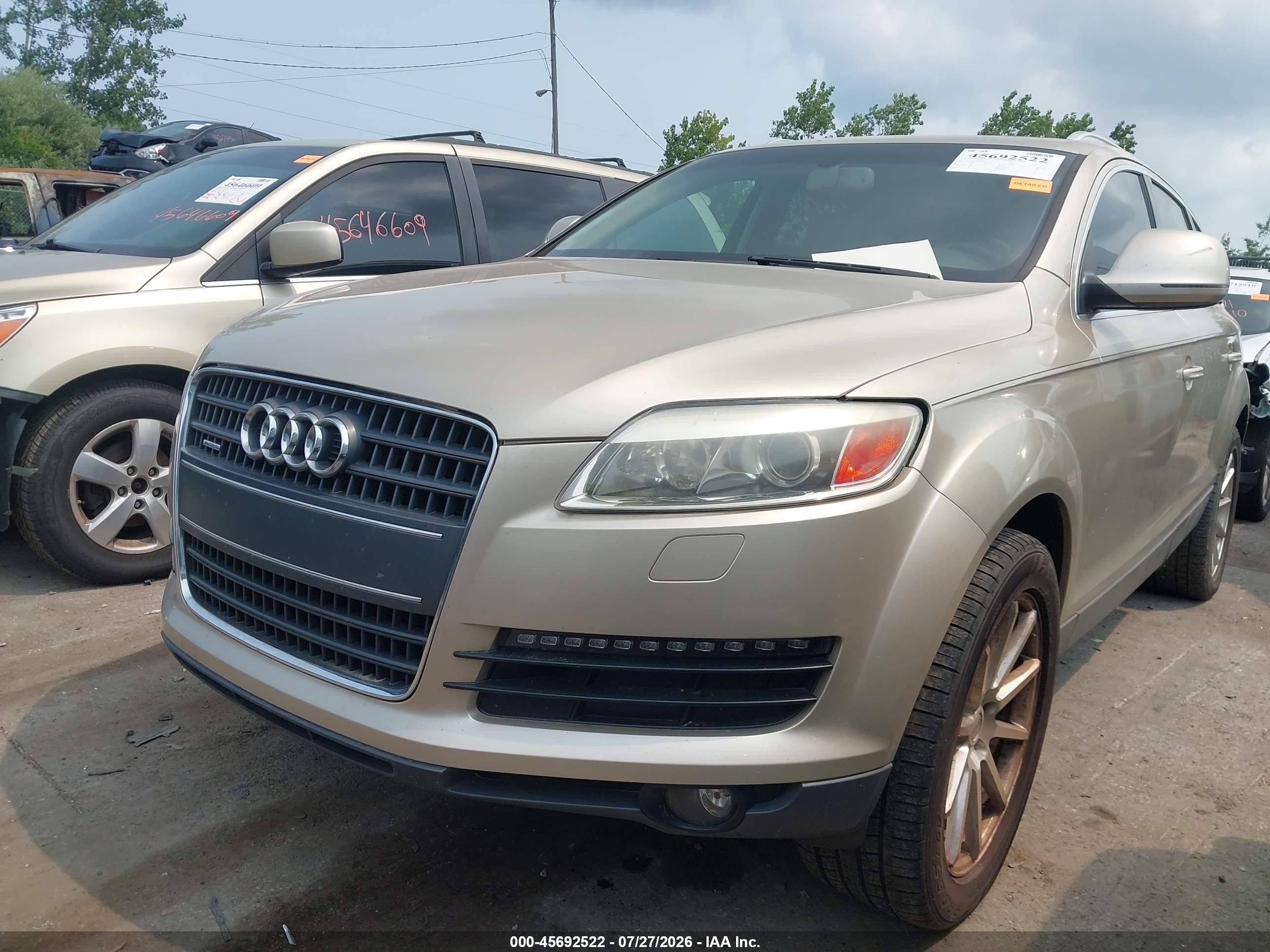 2007 Audi Q7 3.6 Premium Gold vin: WA1BY74L87D083981