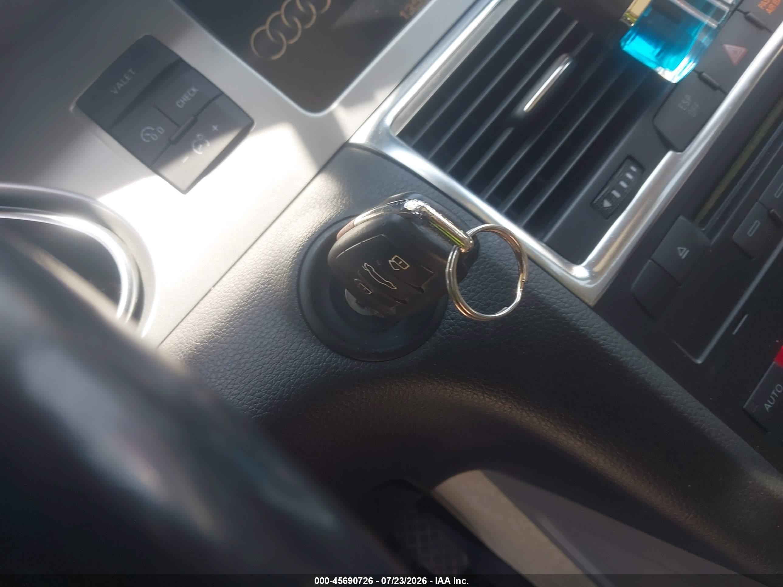 2007 Audi Q7 3.6 Premium Gray vin: WA1BY74L87D093944