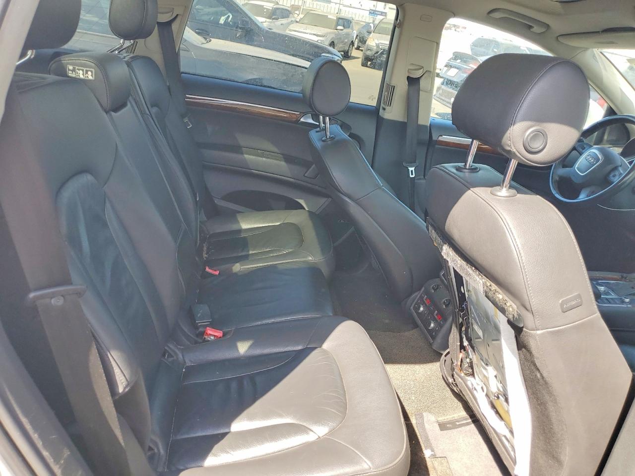 2007 Audi Q7 3.6 Quattro Premium Silver vin: WA1BY74L97D090003