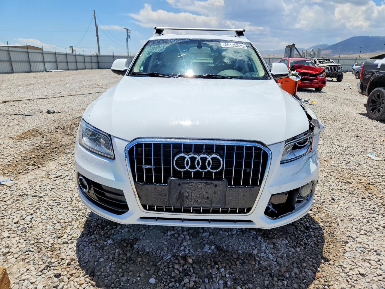 2017 Audi Q5 Premium White vin: WA1C2AFP1HA001174